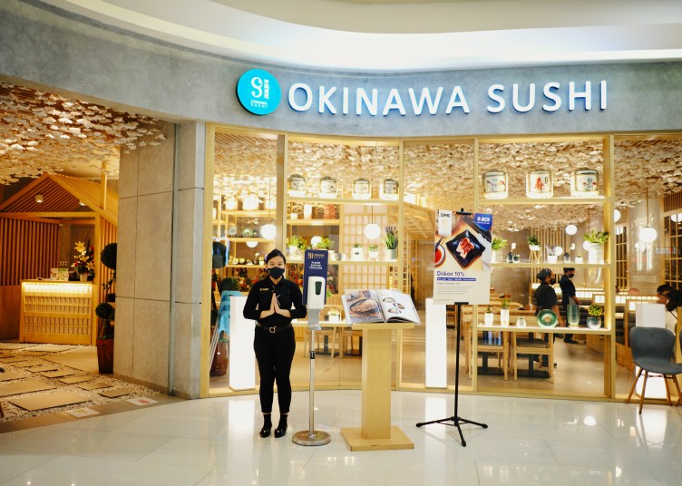 Okinawa sushi central park